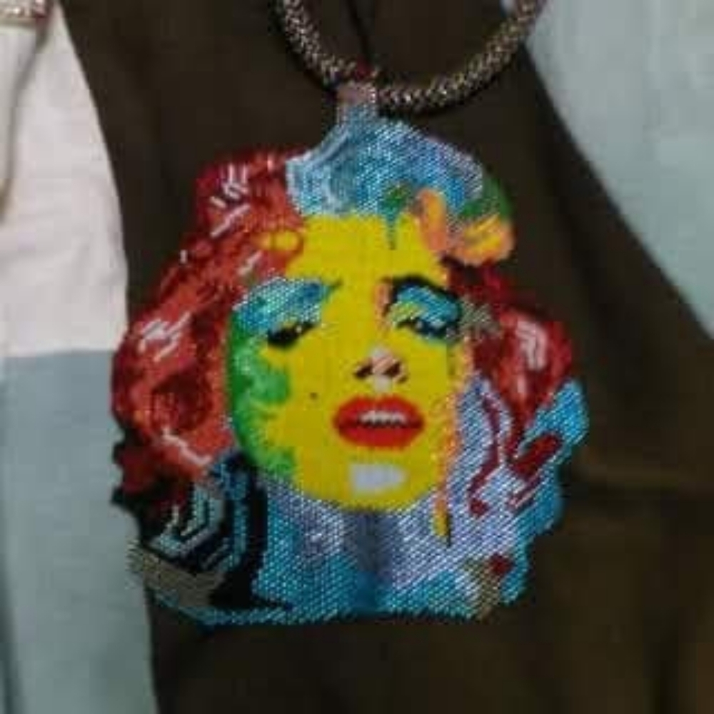 Beading work marylin manroe